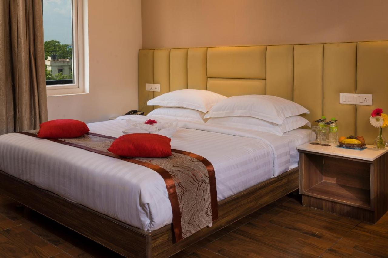 Cr Grande Hotell Madurai Eksteriør bilde