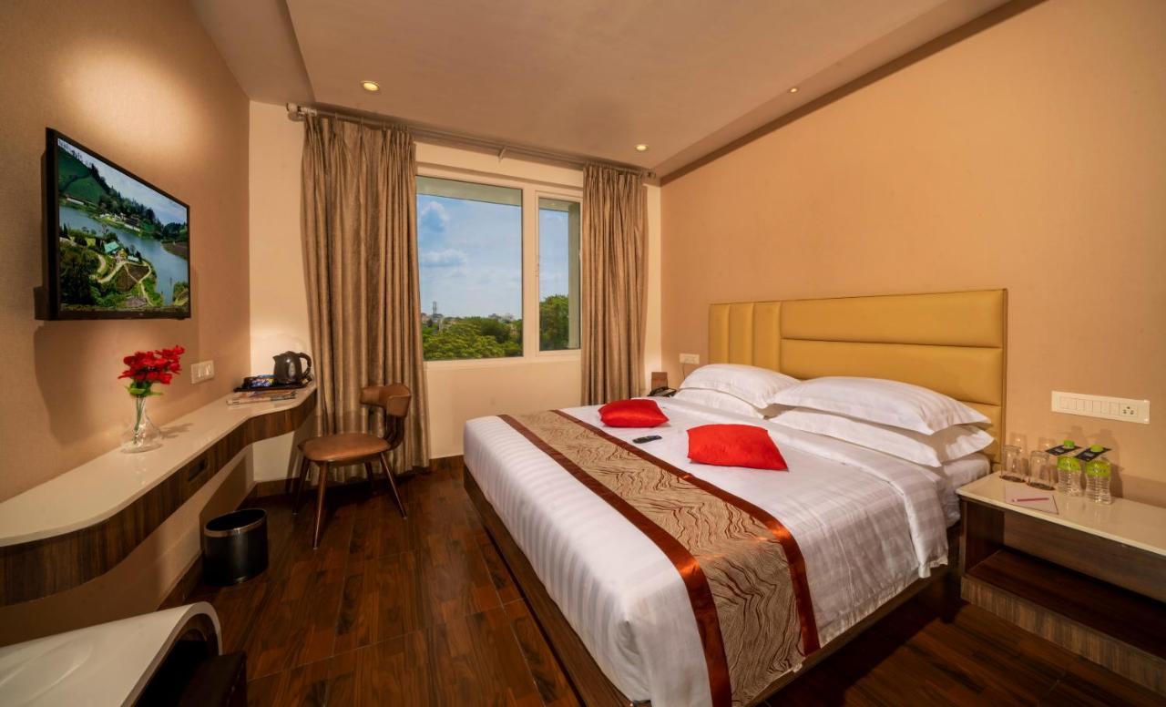 Cr Grande Hotell Madurai Eksteriør bilde