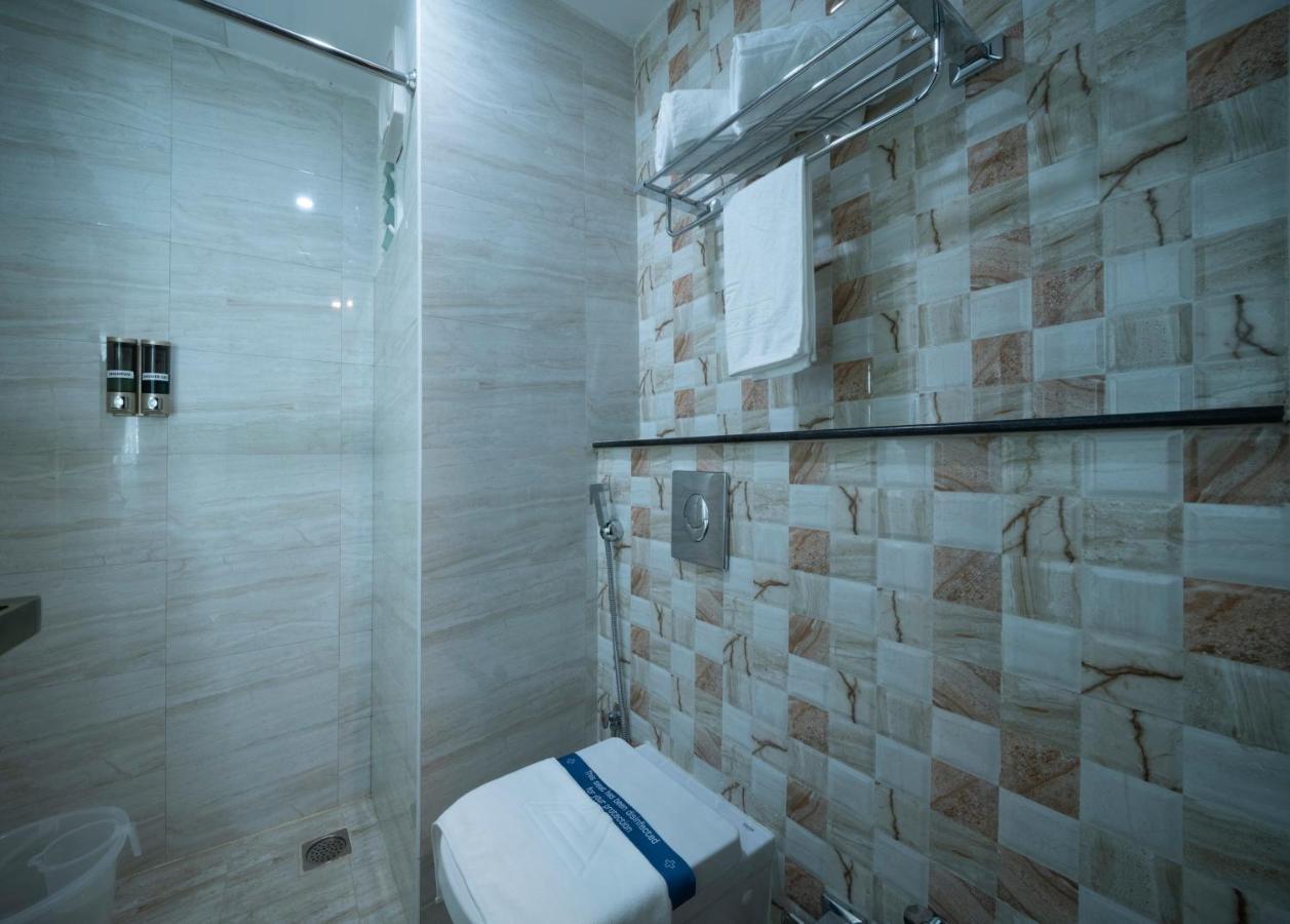 Cr Grande Hotell Madurai Eksteriør bilde